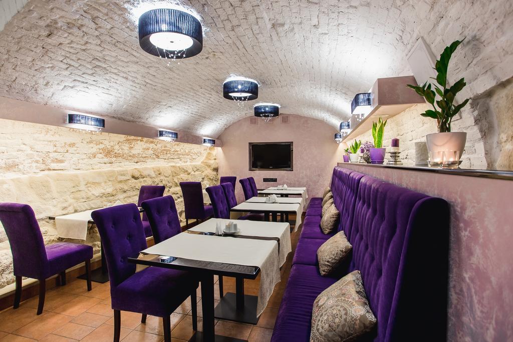 Natalia 18 酒店 Lviv