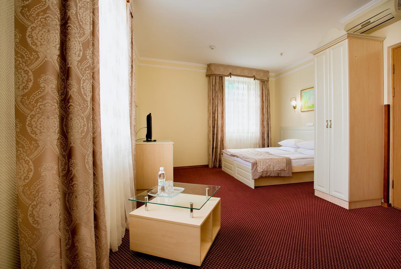 Otel Natalia 18 Lviv