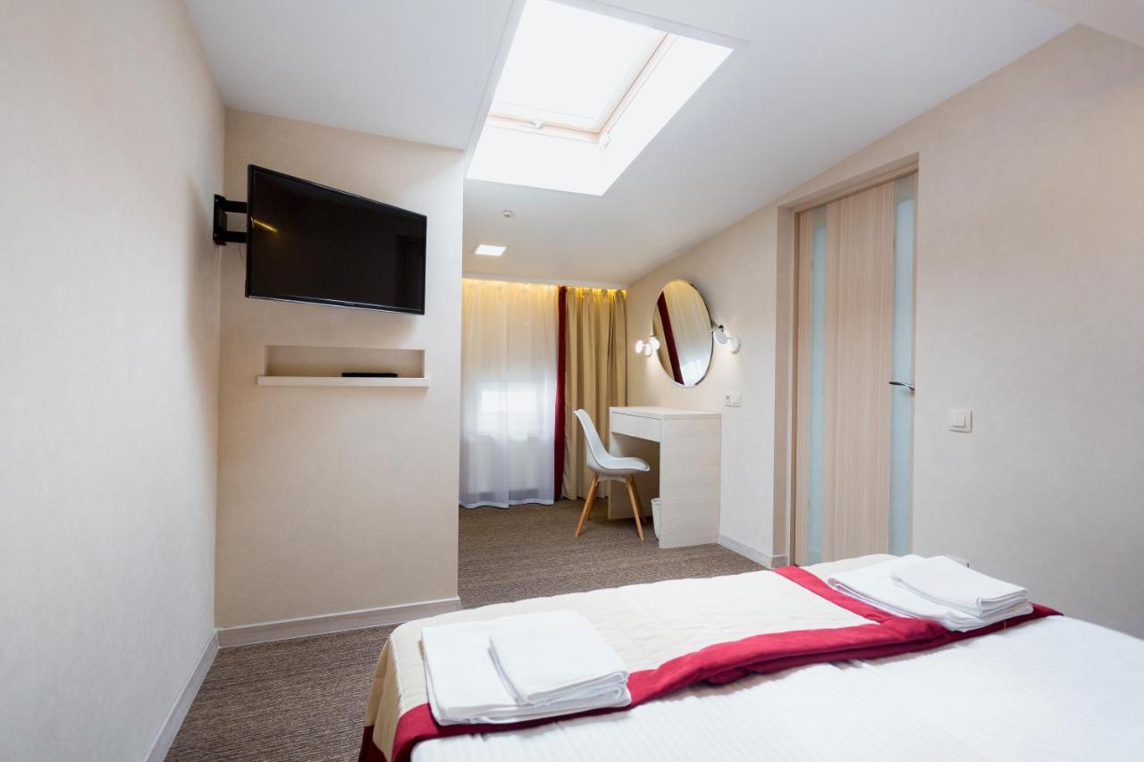 Natalia 18 Otel 3*